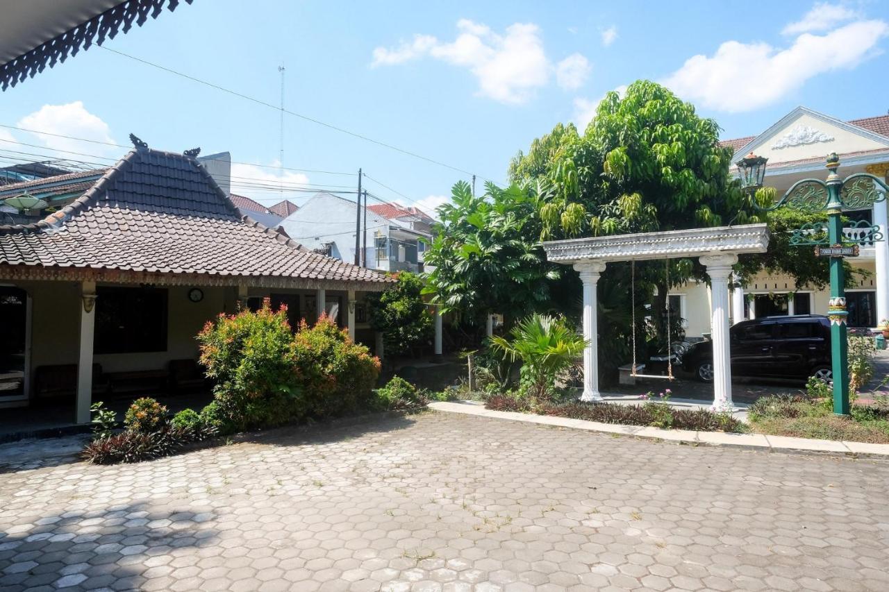 Hotel Reddoorz Near Umy Yogyakarta Ngabean Exterior foto
